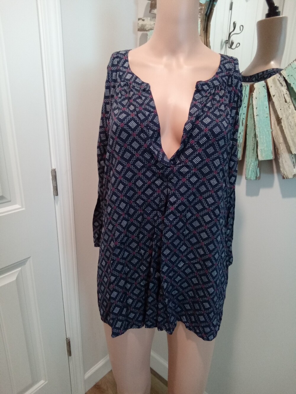 Gap - Picture 3 of 15
